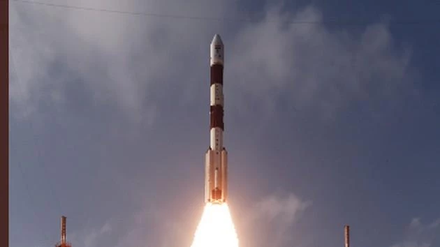 isro-space-pslv-c-52-earth-isro-launch-main